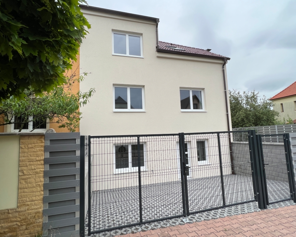 Ateliér 2+kk Praha 9 - Kyje